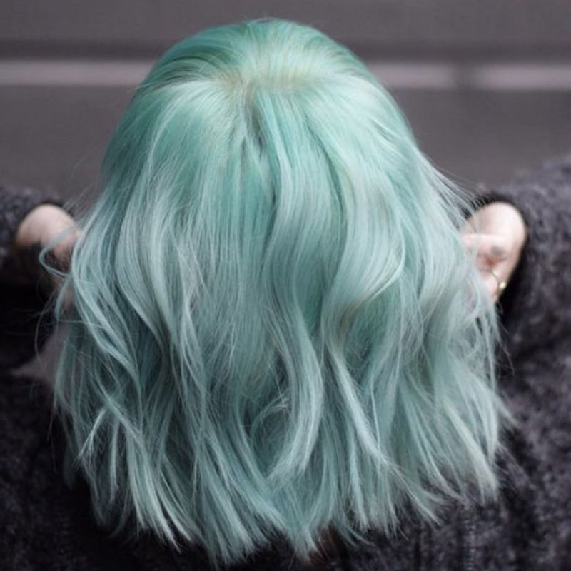 Nhuộm tóc màu xanh mint